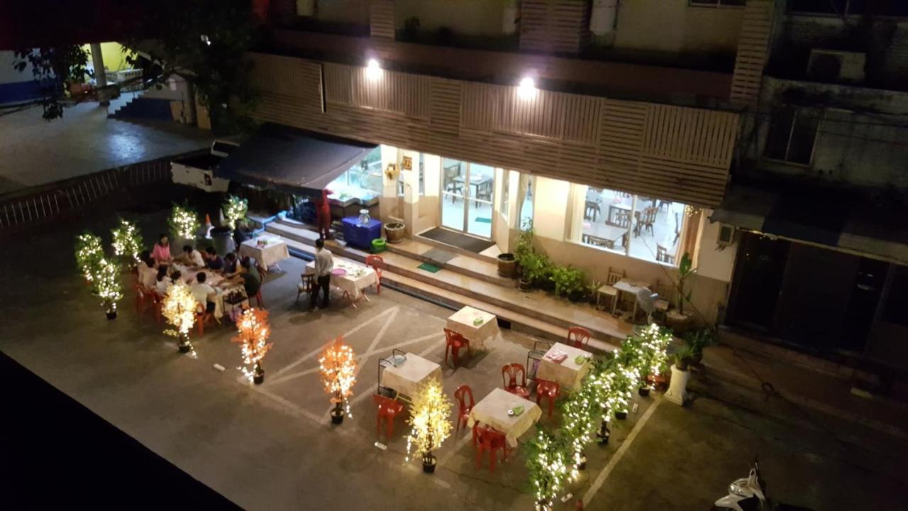 Cozy Villa Bangkok Exterior photo